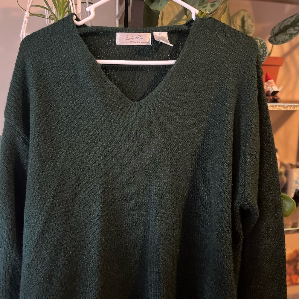 Forest green women's knitted sweater